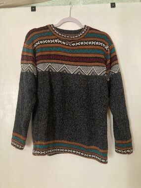 Unisex alpaca wool sweater